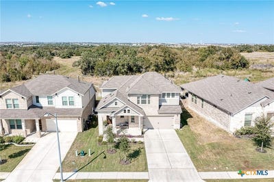 /international/us/521-elm-green-street-hutto-tx-110105021790/