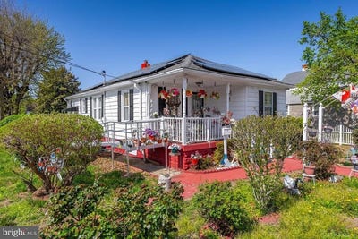 /international/us/202-e-main-street-penns-grove-nj-110107462514/