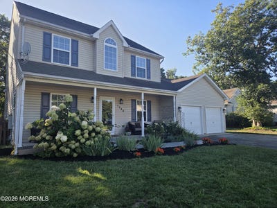 /international/us/1739-breakers-drive-manahawkin-nj-110110214529/