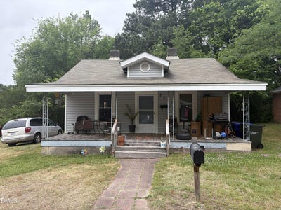 /international/us/2216-chautauqua-avenue-durham-nc-110107874962/
