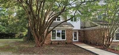 /international/us/407-w-college-street-whiteville-nc-110109025555/