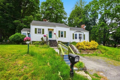/international/us/47-weyants-lane-newburgh-ny-110108390573/