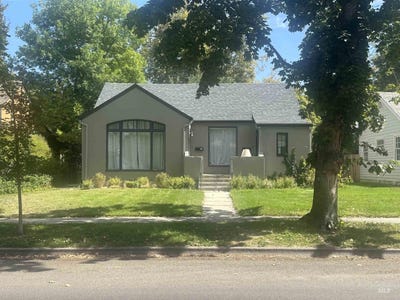 /international/us/1214-n-8-boise-id-110110406476/