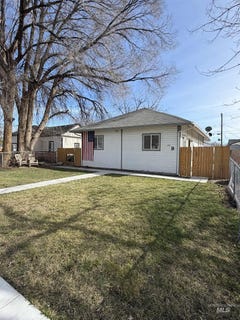 /international/us/124-13th-ave-n-nampa-id-110106565156/