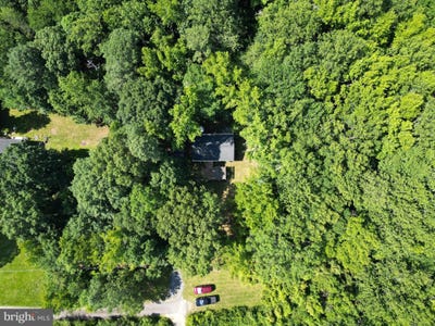 /international/us/45705-robinson-court-great-mills-md-110100412190/