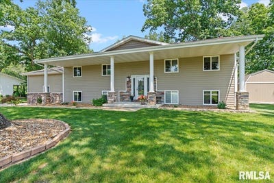 /international/us/6-lakeview-road-taylorville-il-110100314726/