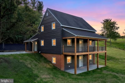 /international/us/1452-krafts-mill-road-spring-grove-pa-110120149543/