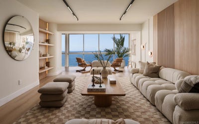 /international/us/939-coast-la-jolla-ca-110107282213/