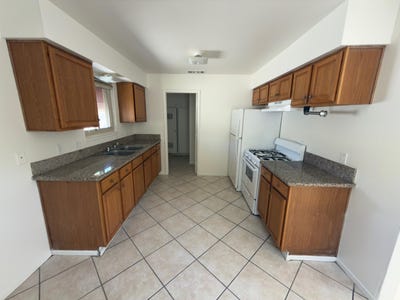 /international/us/73121-san-nicholas-avenue-palm-desert-ca-110108119415/