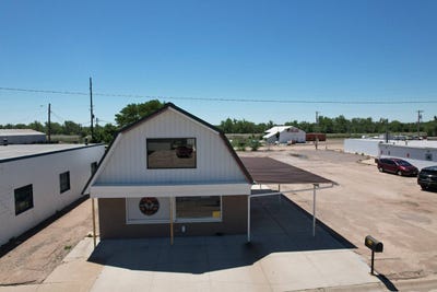 /international/us/806-west-1st-street-ogallala-ne-110109144414/
