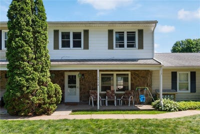 /international/us/3954-townhouse-lane-uniontown-oh-110108636635/