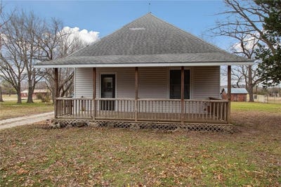 /international/us/350-w-mound-road-fredonia-ks-110108566940/