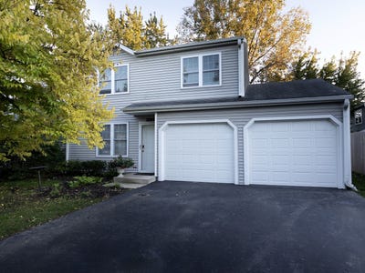 /international/us/2029-westview-lane-round-lake-beach-il-110120419535/