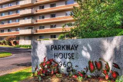 /international/us/1960-n-parkway-ave-memphis-tn-110107343917/