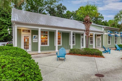 /international/us/71-da-gullah-way-pawleys-island-sc-110101216063/