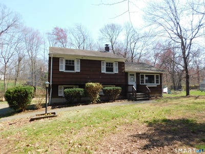 /international/us/132-n-airline-road-wallingford-ct-110107307311/