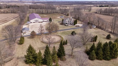 /international/us/9518-state-highway-144-kewaskum-wi-110106762027/