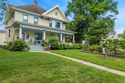 /international/us/234-tremont-street-mauston-wi-110105214681/