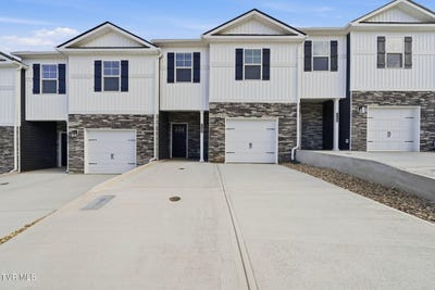 /international/us/1185-wenna-way-kingsport-tn-110107461498/