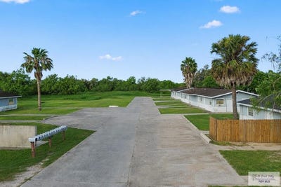 /international/us/1380-milpa-verde-brownsville-tx-110108794042/