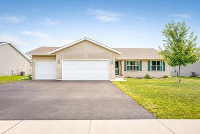 /international/us/4122-waters-edge-belvidere-il-110100635325/
