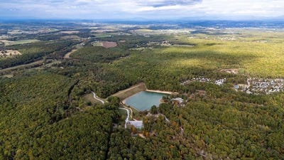 /international/us/horseshoe-hollow-lot-22-greenville-va-110102772999/