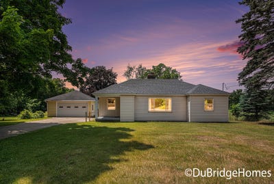 /international/us/7661-alpine-avenue-nw-sparta-mi-110100563053/