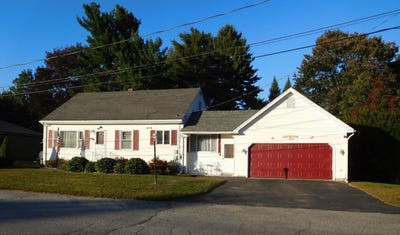 /international/us/18-richmond-avenue-lewiston-me-110120000700/