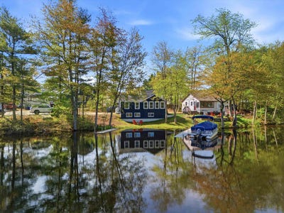 /international/us/93-lynchville-park-road-goffstown-nh-110108178859/