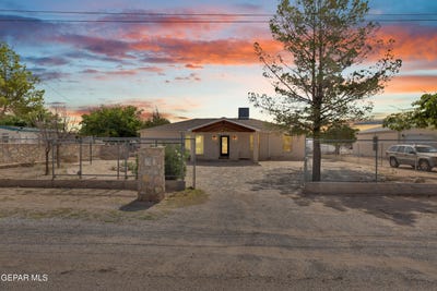 /international/us/124-ennis-street-clint-tx-110108903169/