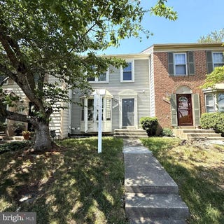/international/us/10740-brice-court-fredericksburg-va-110107873005/