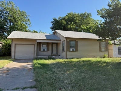 /international/us/3250-college-street-abilene-tx-110108015345/