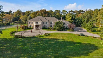 /international/us/11-polo-drive-old-westbury-ny-110120577764/