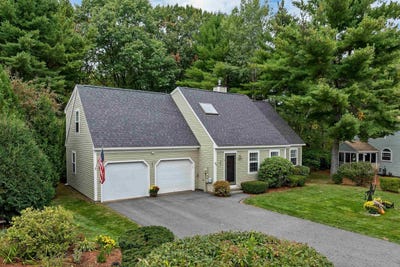/international/us/2761-lake-shore-road-gilford-nh-110120057110/