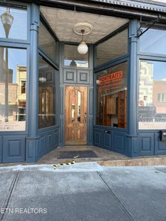 /international/us/426-n-roane-st-harriman-tn-110108034308/