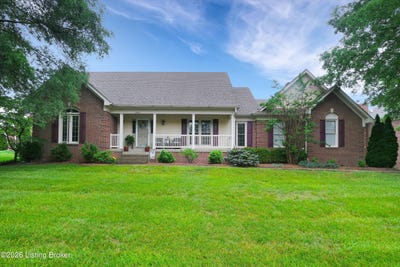 /international/us/8301-red-stone-hill-rd-louisville-ky-110108355905/