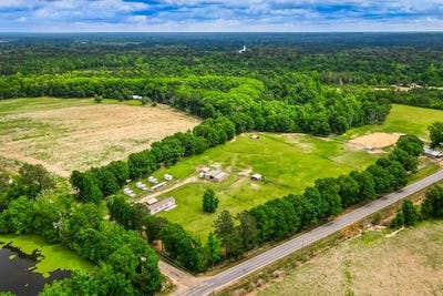 /international/us/28026-river-rd-mt-hermon-la-110107638251/