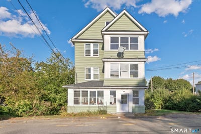 /international/us/22-harriet-avenue-waterbury-ct-110120484905/