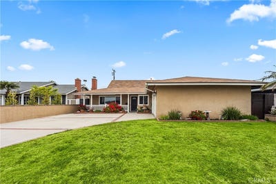 /international/us/14901-quill-circle-huntington-beach-ca-110099148796/