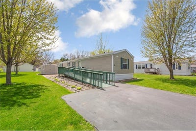 /international/us/2126-3rd-avenue-nw-owatonna-mn-110107682060/