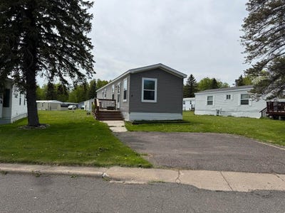 /international/us/8-holt-dr-duluth-mn-110108585733/