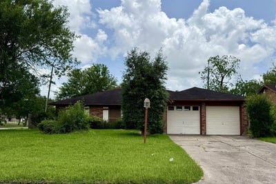 /international/us/5434-botany-lane-houston-tx-110109033239/