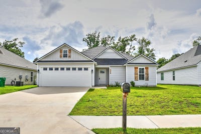 /international/us/2048-meadow-cove-drive-valdosta-ga-110108389140/