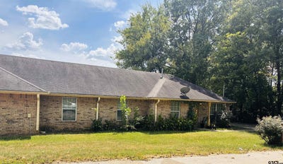 /international/us/126-n-gaston-tyler-tx-110119948925/