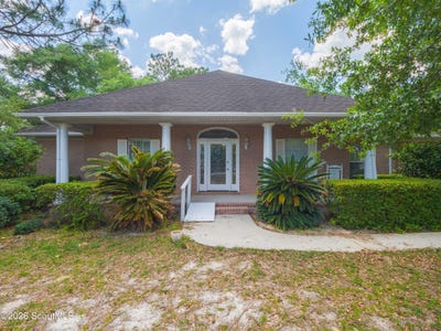 /international/us/545-cody-drive-jesup-ga-110108299787/