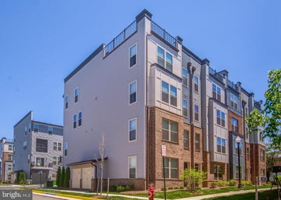 /international/us/2127-glacier-road-herndon-va-110108571291/