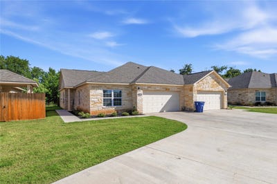 /international/us/1415-waterstone-drive-brownwood-tx-110110254888/