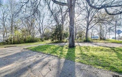 /international/us/109-w-broadway-big-sandy-tx-110105960454/
