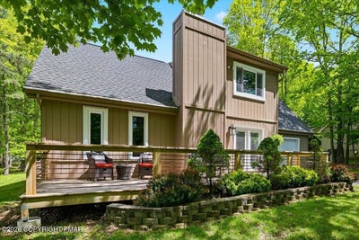 /international/us/74-byron-lane-albrightsville-pa-110108553183/