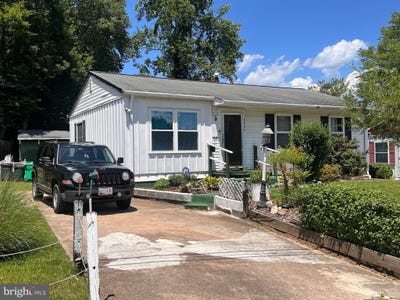 /international/us/8804-mchenry-lane-lanham-md-110108632468/